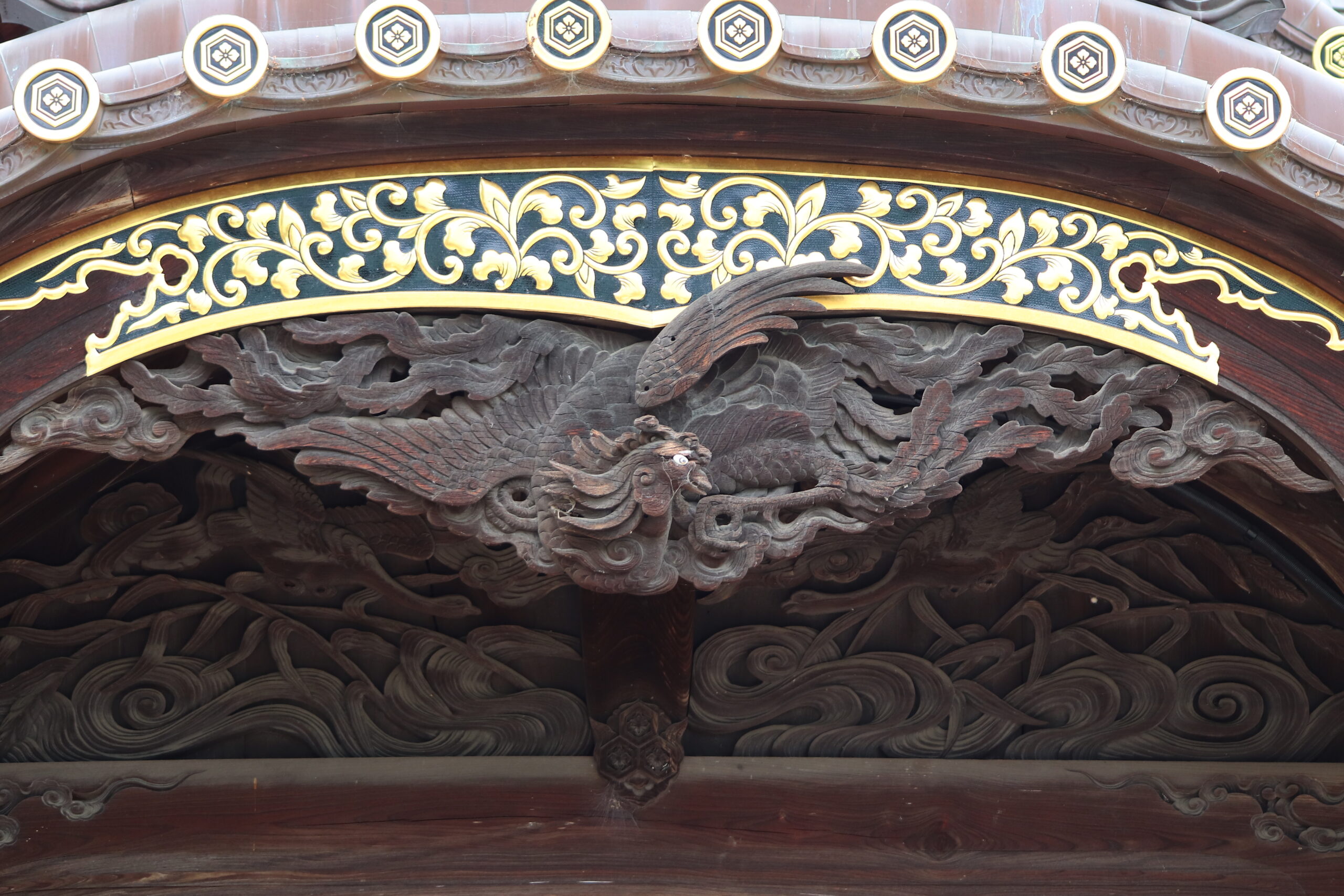 神社を護る動物たち 鳳凰（ほうおう） – [松山市] 三津厳島神社【公式